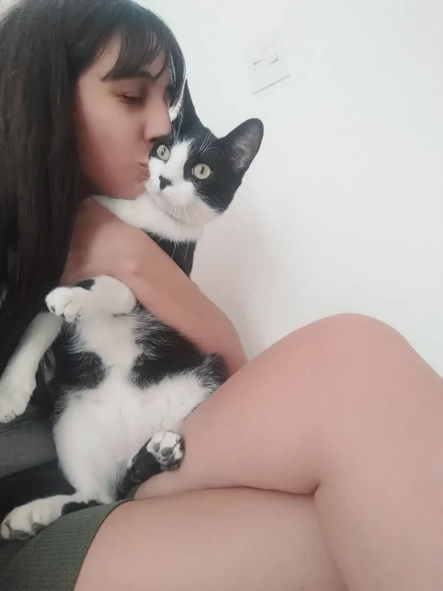 Melanie N. 5