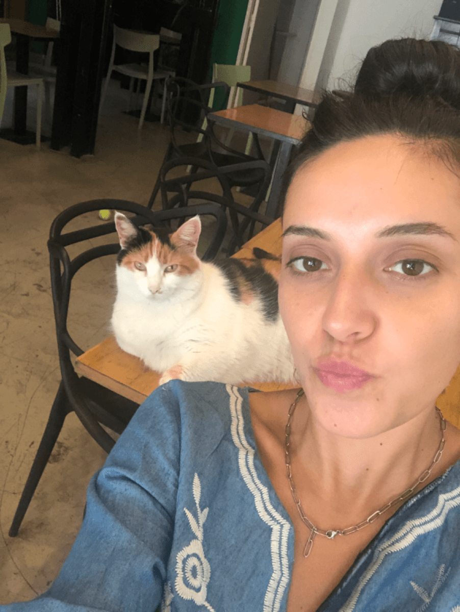 Foto de mora C.